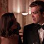 Linda Fiorentino and Chazz Palminteri in Jade (1995)