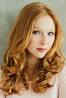 تصویر Molly C. Quinn