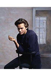 تصویر River Phoenix