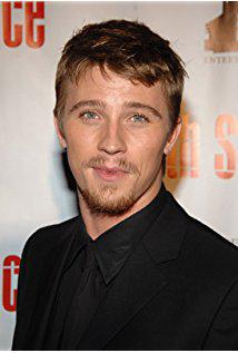 تصویر Garrett Hedlund