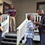 John Beasley, Dwayne Johnson, Barbara Tarbuck, and Kristen Wilson in Walking Tall (2004)