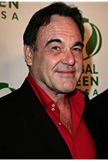 تصویر Oliver Stone