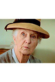 تصویر Joan Hickson