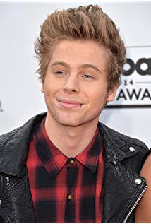 تصویر Luke Hemmings