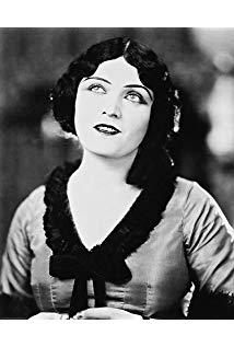 تصویر Pola Negri