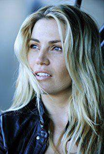 تصویر Willa Ford