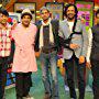 Manoj Bajpayee, Vijay Raaz, Sunil Grover, Kay Kay Menon, Kiku Sharda, Kapil Sharma, and Chandan Prabhakar in The Kapil Sharma Show (2016)