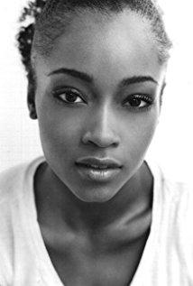 تصویر Yaya DaCosta