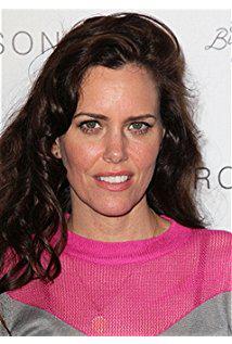 تصویر Ione Skye