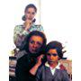 Geraldine Chaplin, Florinda Chico, and Ana Torrent in Cr&iacute;a Cuervos (1976)