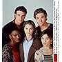 Scott Foley, Amy Jo Johnson, Tangi Miller, Keri Russell, and Scott Speedman in Felicity (1998)