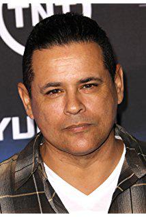 تصویر Raymond Cruz