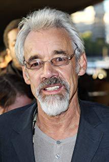 تصویر Roger Lloyd Pack