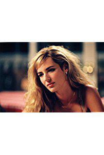 تصویر Louise Bourgoin