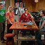 Kaley Cuoco, Johnny Galecki, DJ Qualls, and Jim Parsons in The Big Bang Theory (2007)