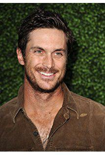 تصویر Oliver Hudson