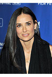 تصویر Demi Moore