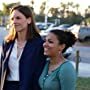 Hilary Swank and April Hernandez Castillo in Freedom Writers (2007)