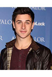 تصویر David Henrie