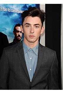 تصویر Matthew Beard