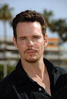 تصویر Kevin Dillon