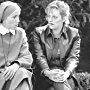 Frances McDormand and Daisy von Scherler Mayer in Madeline (1998)