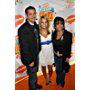 Jamie Lynn Spears, Bryan Spears, and Lynne Spears at an event for Nickelodeon Kids