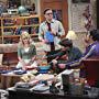 Kaley Cuoco, Johnny Galecki, Simon Helberg, Melissa Rauch, Kunal Nayyar, and Laura Spencer in The Big Bang Theory (2007)