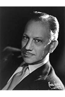 تصویر Melvyn Douglas