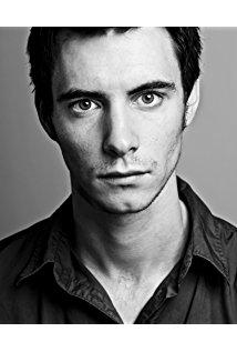 تصویر Harry Lloyd