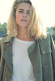 تصویر Rachael Taylor