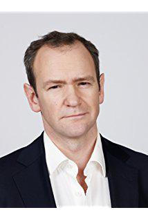 تصویر Alexander Armstrong