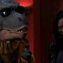 Whoopi Goldberg and George Newbern in Theodore Rex (1995)