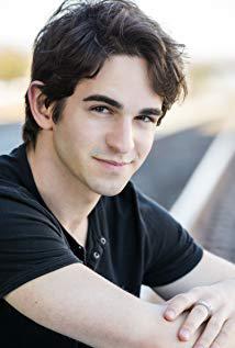 تصویر Zachary Gordon