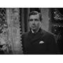 Robert Newton in Gaslight (1940)