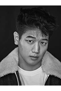 تصویر Ki Hong Lee