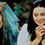 Sigourney Weaver and Monica Keena in Snow White: A Tale of Terror (1997)