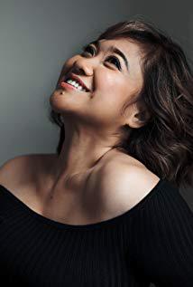 تصویر Eugene Domingo