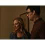 Marlee Matlin and Moshe Kasher in This Close (2018)