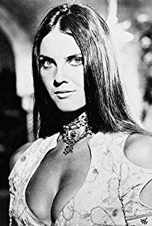 تصویر Caroline Munro