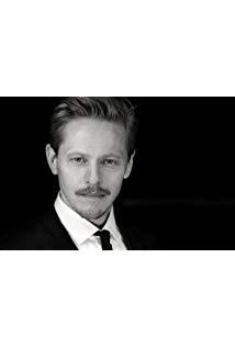 تصویر Thure Lindhardt