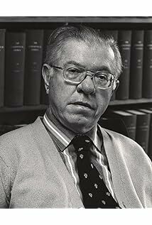 تصویر Fred Hoyle