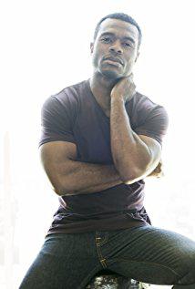 تصویر Lyriq Bent