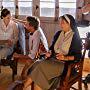 Will Wallace directing Ashley Judd and Anne Archer on the set of "Trafficked".