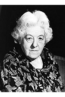 تصویر Margaret Rutherford