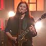 The Breeders and Kim Deal in Conan (2010)