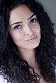 تصویر Anna Shaffer