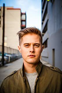 تصویر Lucas Grabeel