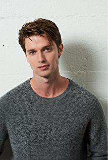 تصویر Patrick Schwarzenegger