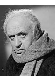 تصویر Alastair Sim